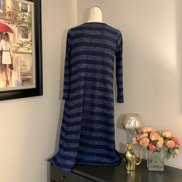 LuLaRoe Sarah Duster Cardigan - Picture 2 of 5
